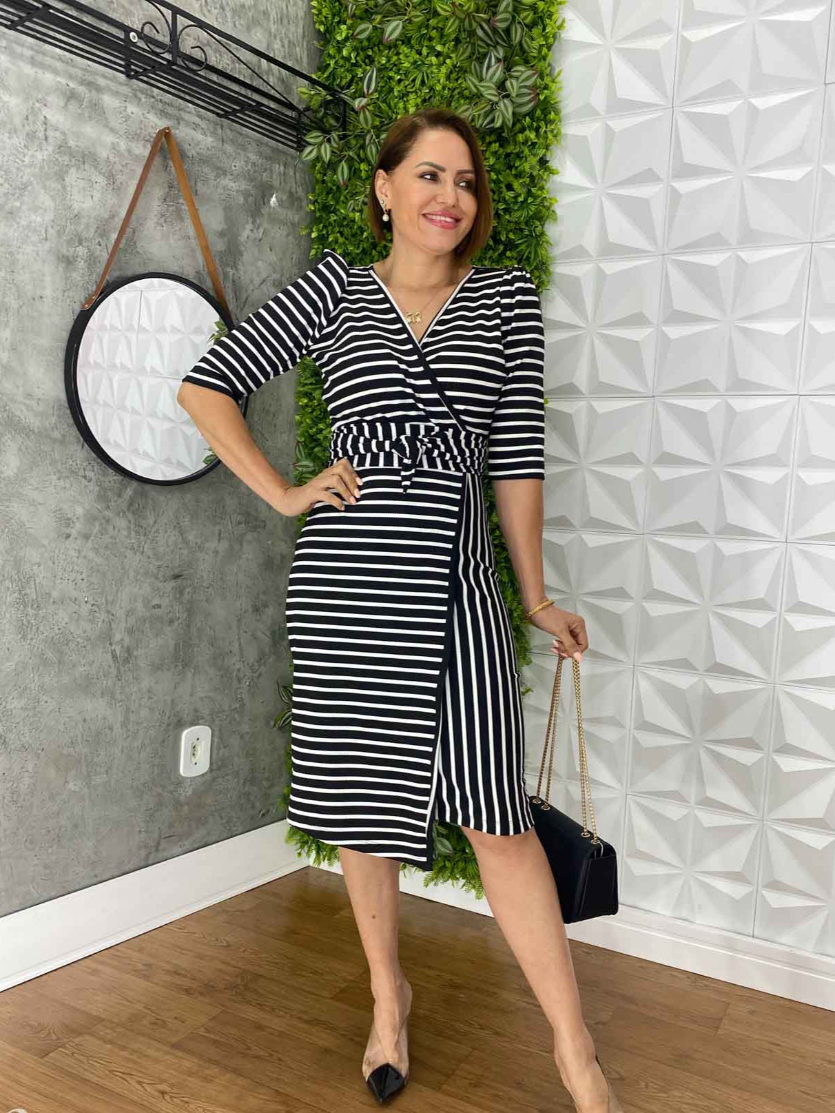 VESTIDO SUELLEN MIDI ASSIMÉTRICO MANGA 3/4